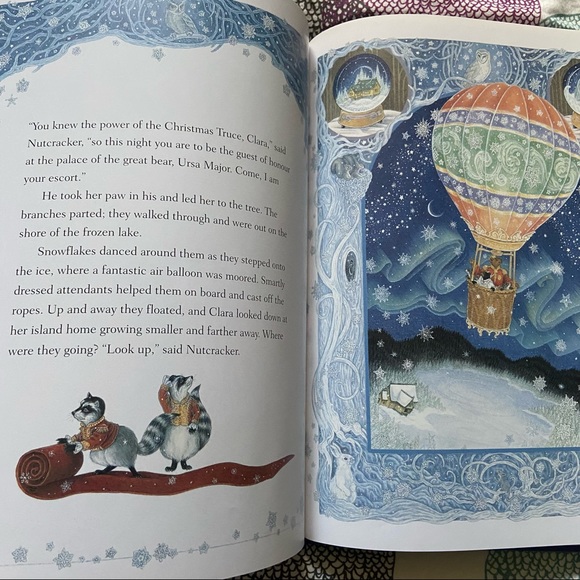 Christmas Books - Picture 7 of 9